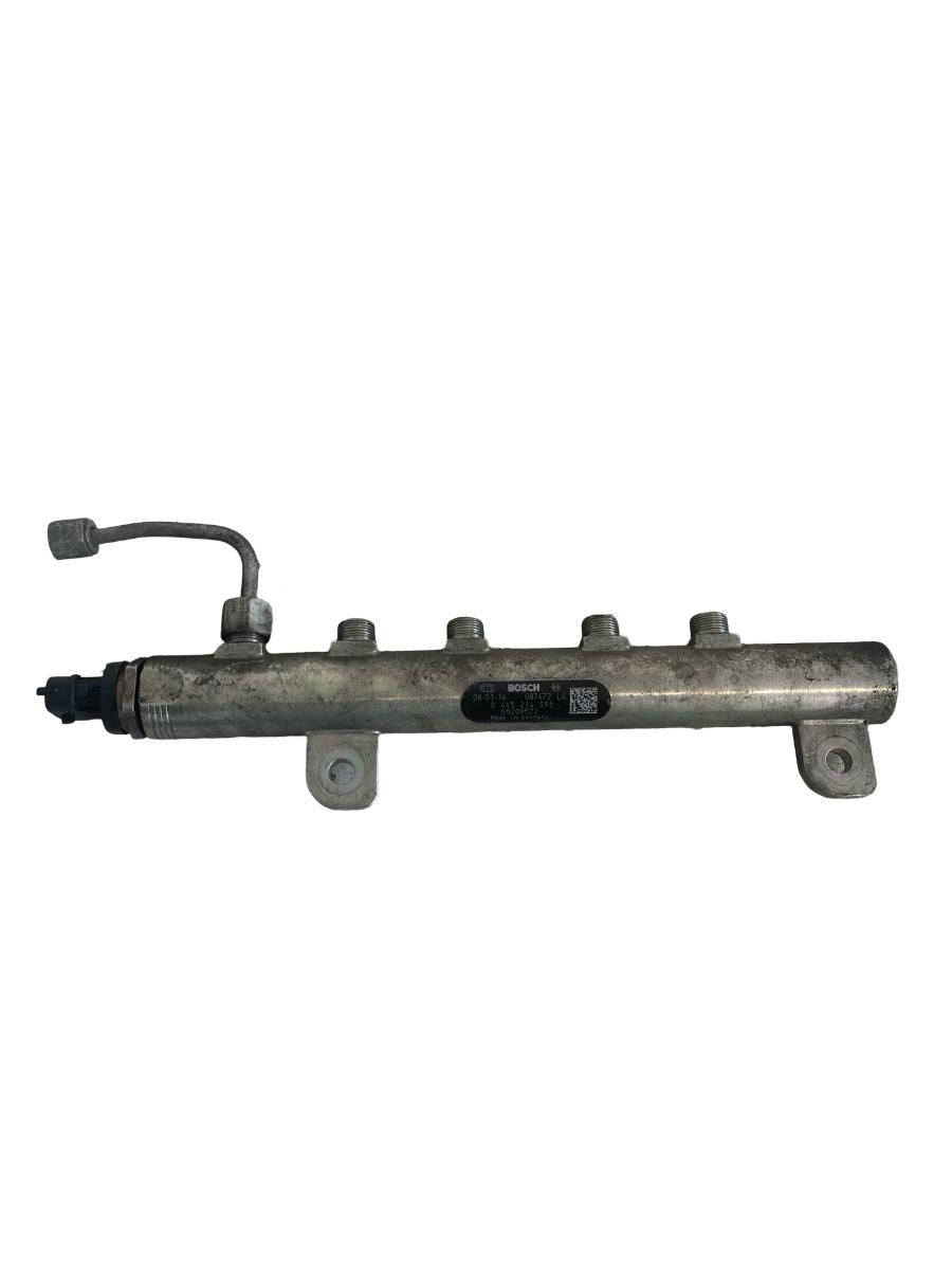 Rampa injectoare OPEL ZAFIRA B A05 2005 - 2015, ALFA ROMEO 159 939_ 2005 - 2012 55209572 / 0445214095