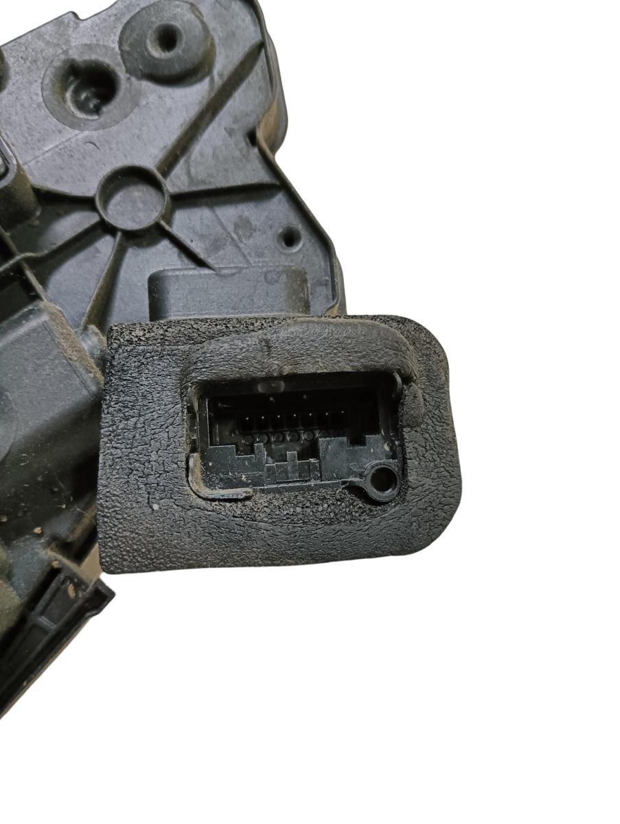 Broasca usa stanga fata SKODA RAPID II NH3 2012 - > 5E1837015A – foto 3