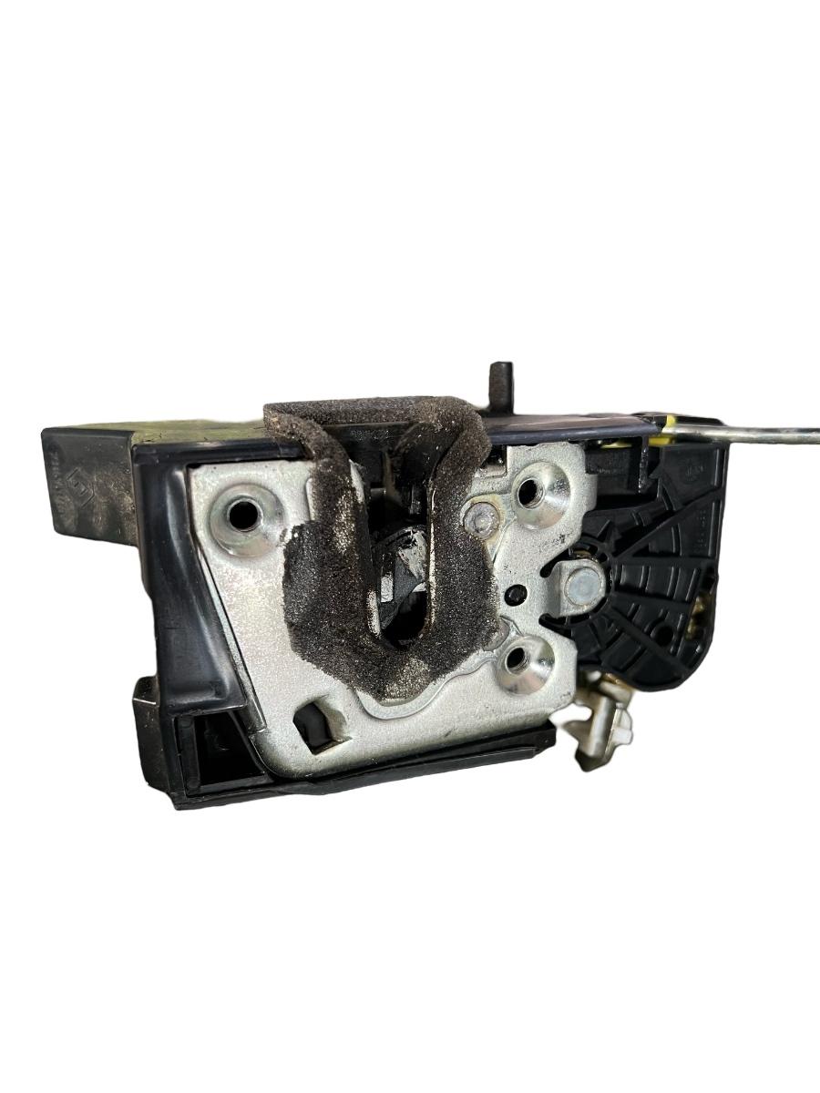 Incuietoare portiera stanga spate DACIA JOGGER [ 2024 - > ] 90825033052RB