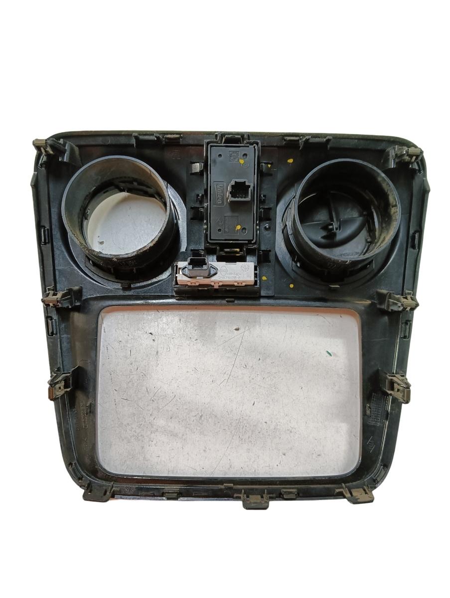 Grila de ventilatie/buto avarie DACIA LODGY 2012 - > 1.5 dCi K9K 846 – foto 2