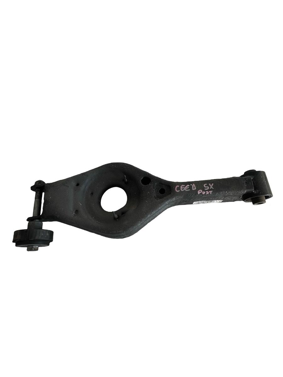 Brat de control/bascula superior spate stanga spate KIA CEED JD 2017 - > 1.0B  55210-A6100