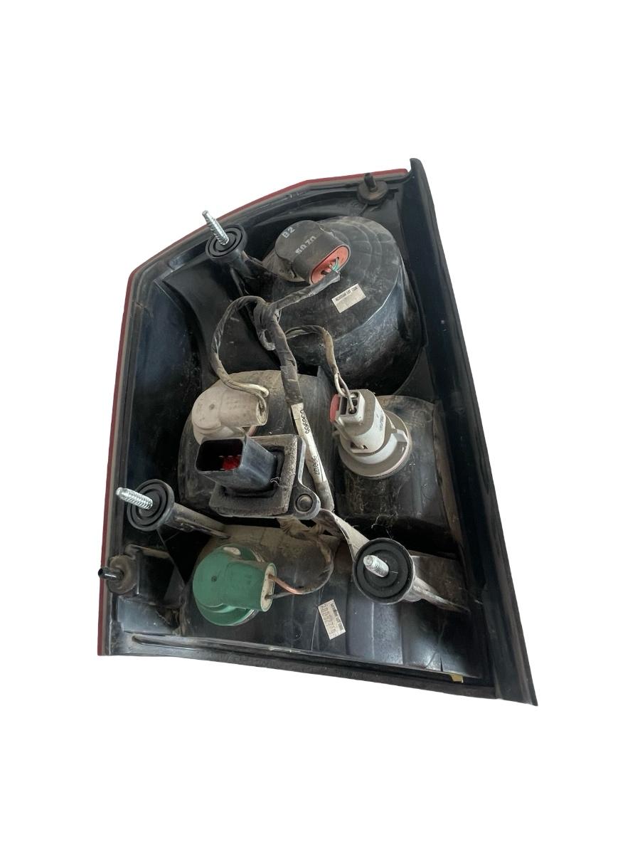 Stop dreapta spate CHRYSLER 300 C LX, LE 2004 - > 04805852AC – foto 3