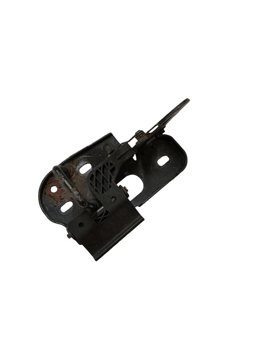 Incuietoare capota  VOLKSWAGEN PASSAT 3C2 2005 - 2010