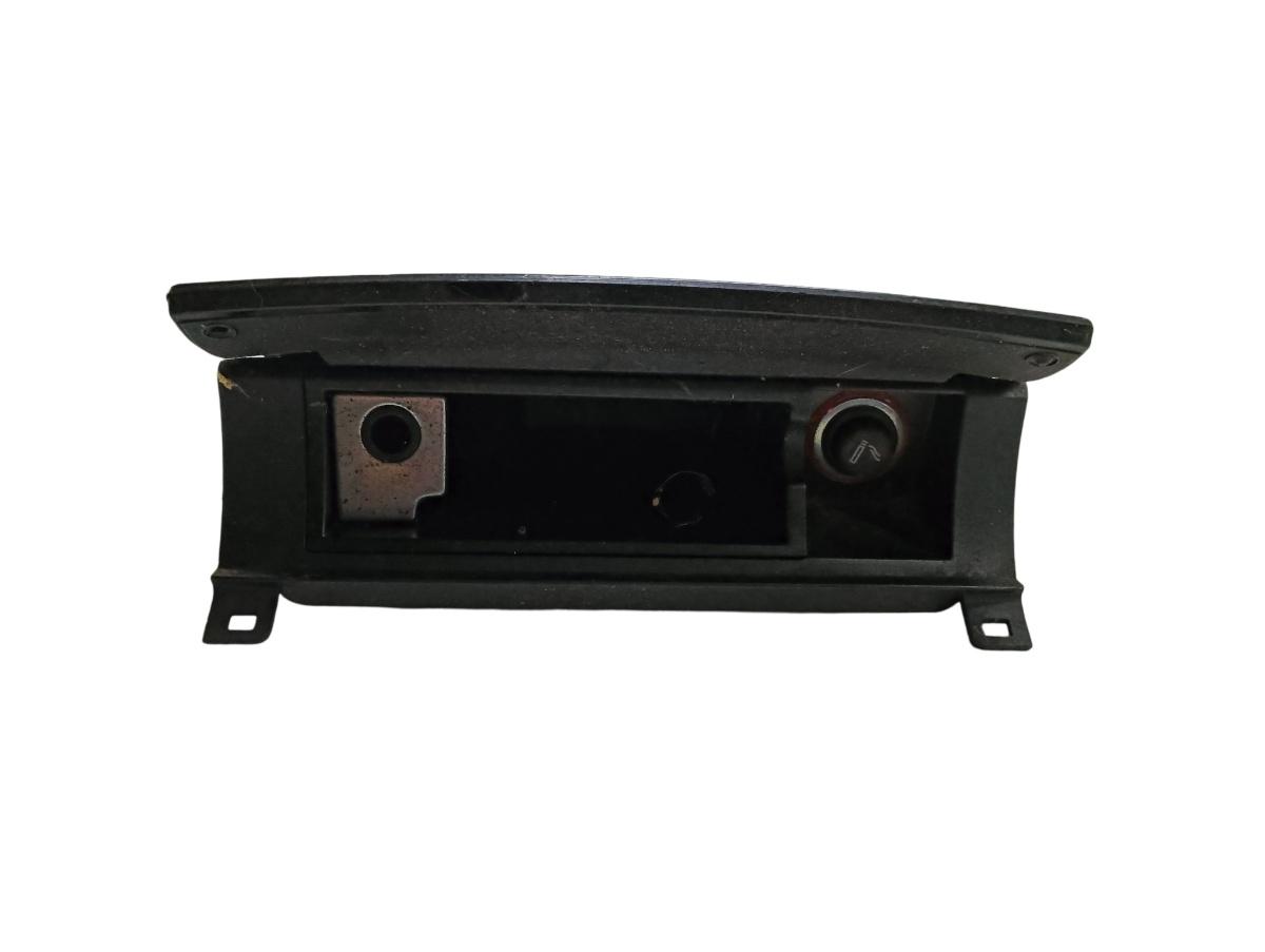 Bricheta fata VOLKSWAGEN TOUAREG 7P5, 7P6 2010 - 2018