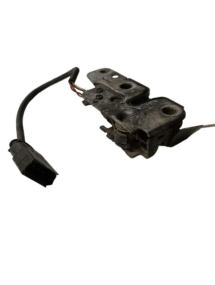 Incuietoare capota  VOLKSWAGEN TOUAREG 7P5, 7P6 2010 - 2018