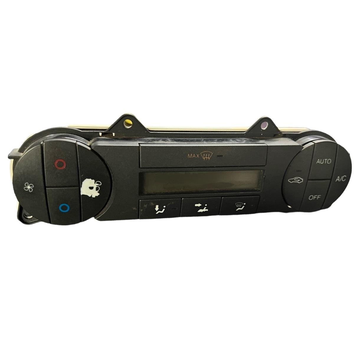 Unitate de control climatizare FORD MONDEO III B5Y 2000 - 2007 3S7T18C612AF