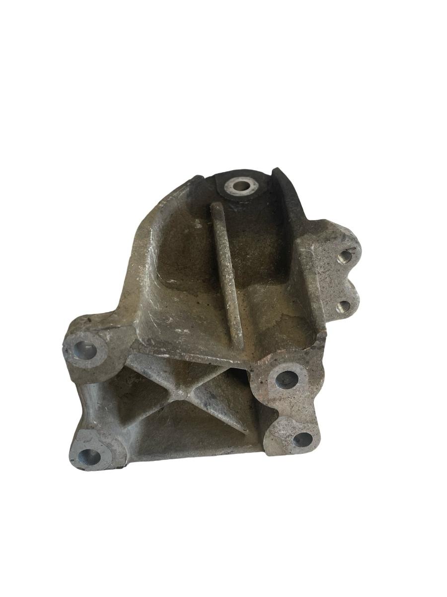 Suport  motor LEXUS IS II Saloon GSE2_, ALE2_, USE2_ 2005 - 2013 2.2D
