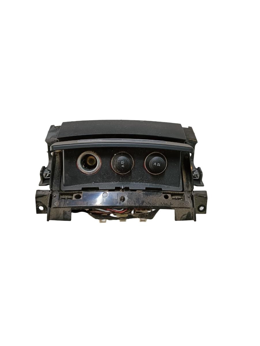 Bricheta fata AUDI A8 III 4H2, 4H8, 4HC, 4HL 2009 - 2018