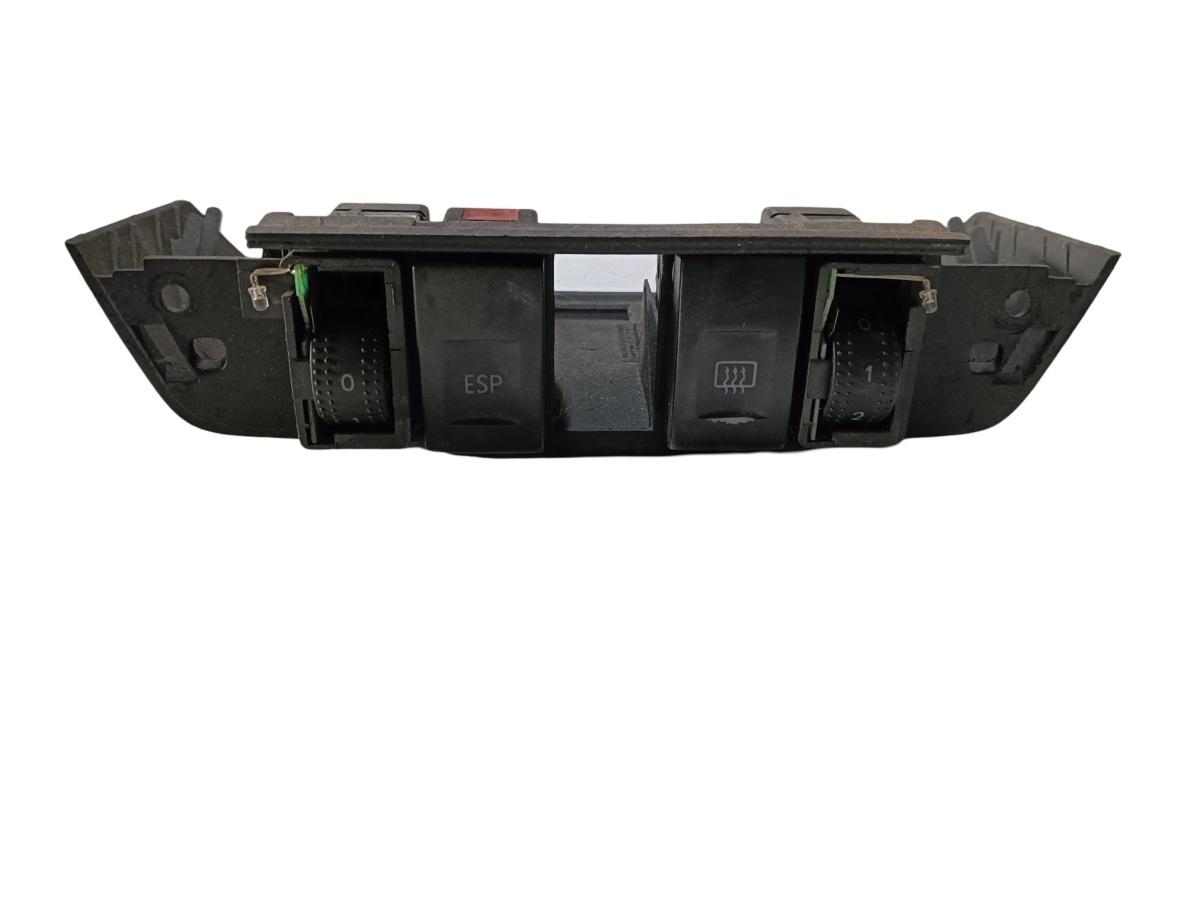 Buton esp/dezaburire/incalzire scaune VOLKSWAGEN NEW BEETLE 9C1, 1C1 1998 - 2010
