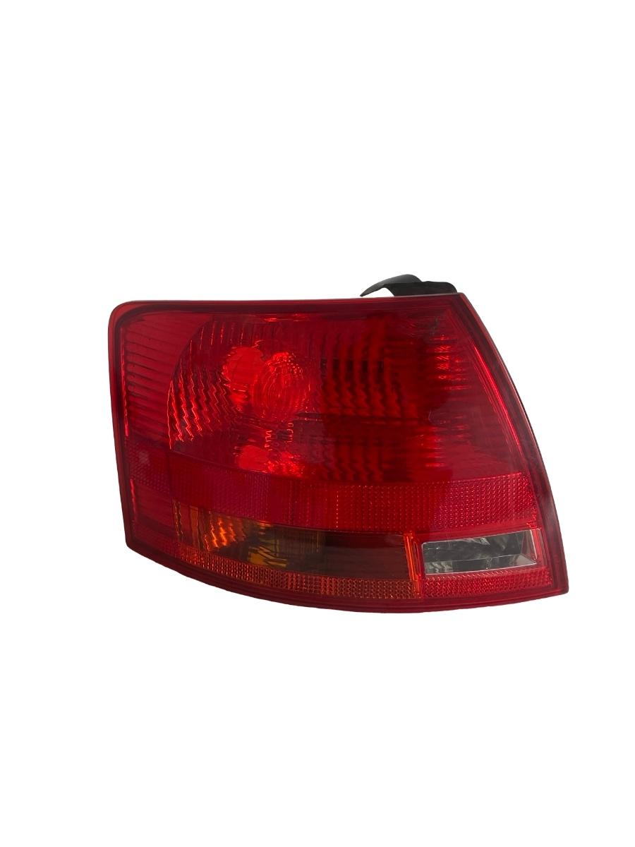 Stop stanga spate BREAK AUDI A4 III 8EC, B7 2004 - 2008 8E9945095E