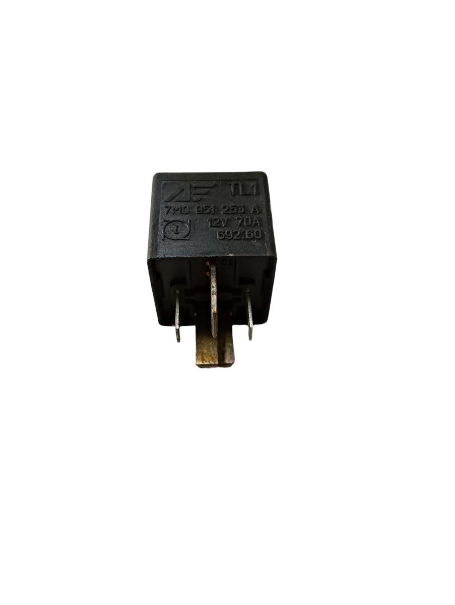 Alte relee VOLKSWAGEN PASSAT Variant 3C5 2005 - 2011 TDI CBDC VAG 7m0951253a – foto 2
