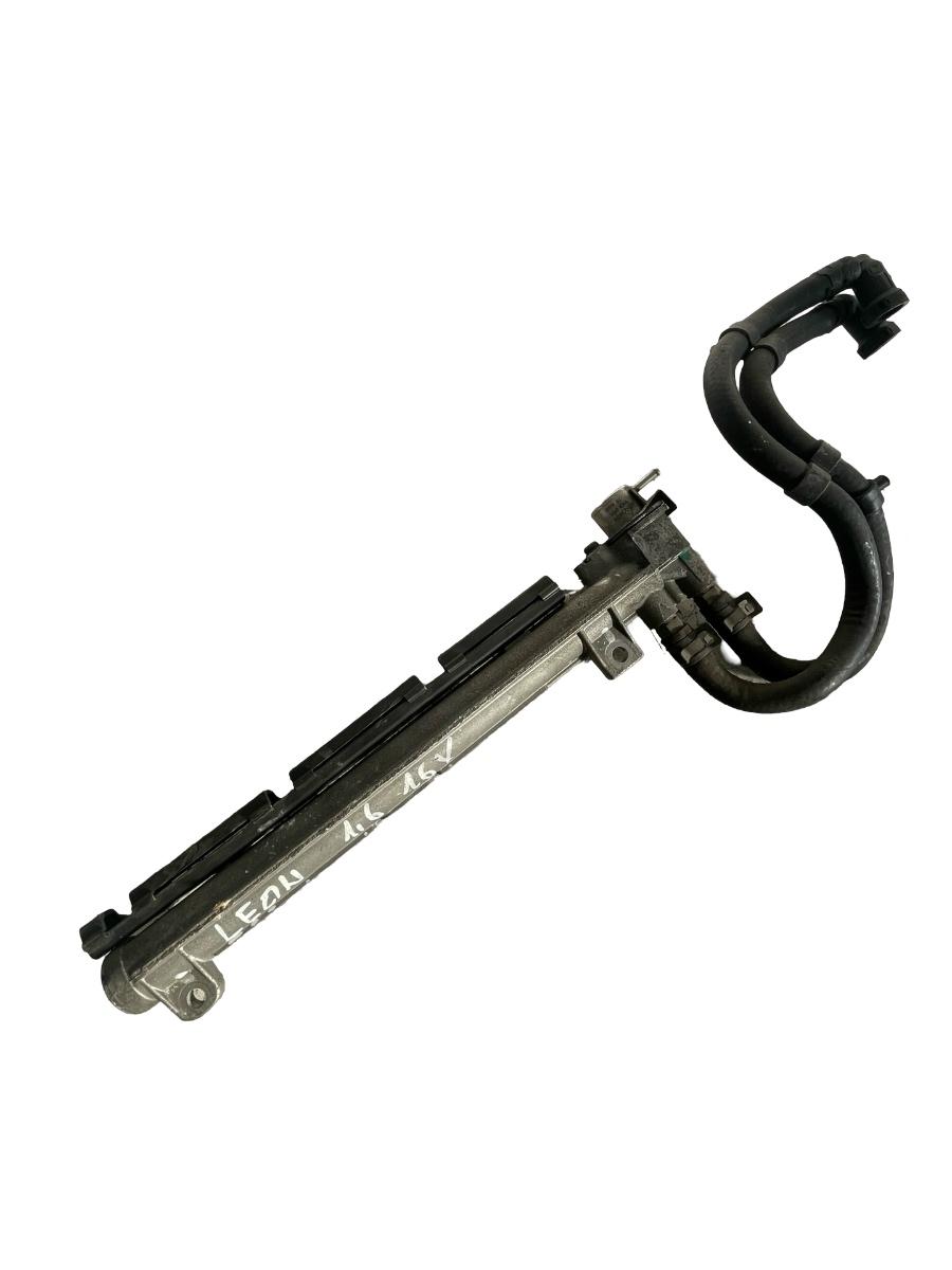Rampa injectoare VOLKSWAGEN GOLF IV 1J1 1997 - 2007 1.4/1.6B  16v 036133319