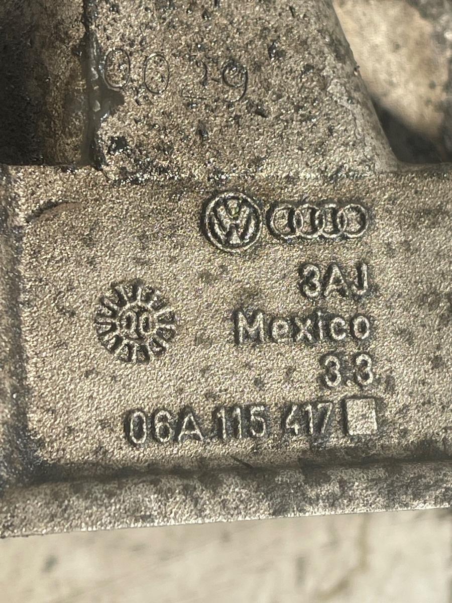 Carcasa filtru ulei VOLKSWAGEN PASSAT 3B2 1996 - 2001 1.6B 06A115417 – foto 3
