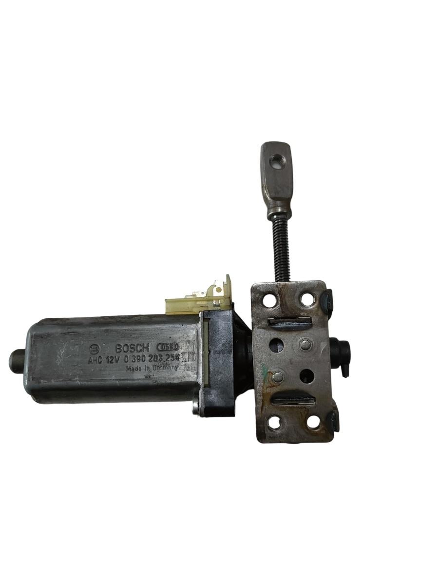 Motoras scaun  dreapta fata MERCEDES-BENZ S-CLASS II W221, C215 2005 - 2013 0390203254