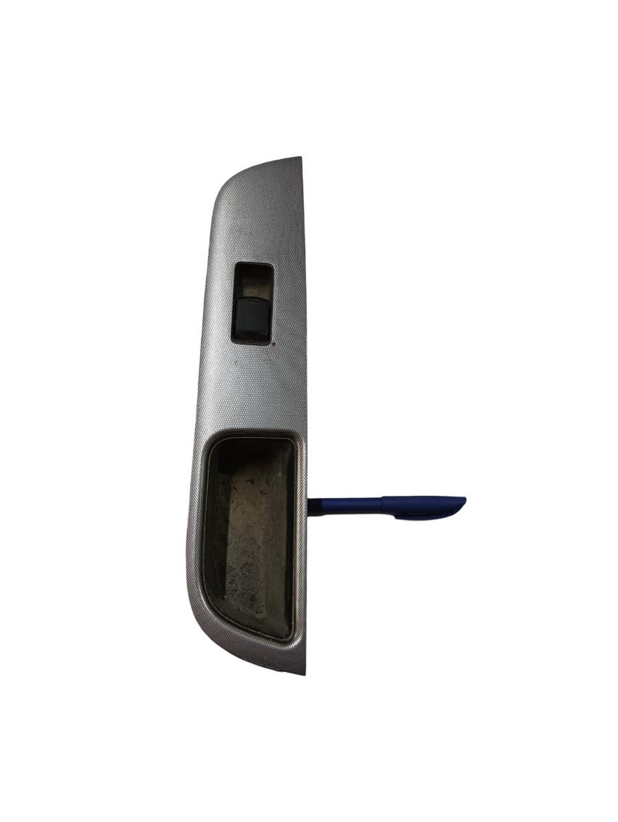 Buton geam electric  dreapta spate NISSAN TIIDA Hatchback C11 2006 - 2011 82960el11a