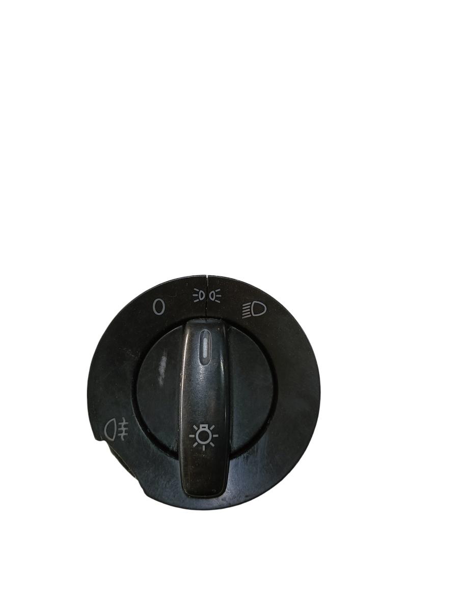 Bloc lumini VOLKSWAGEN TOURAN 1T1, 1T2 2003 - 2010 1t0941431t