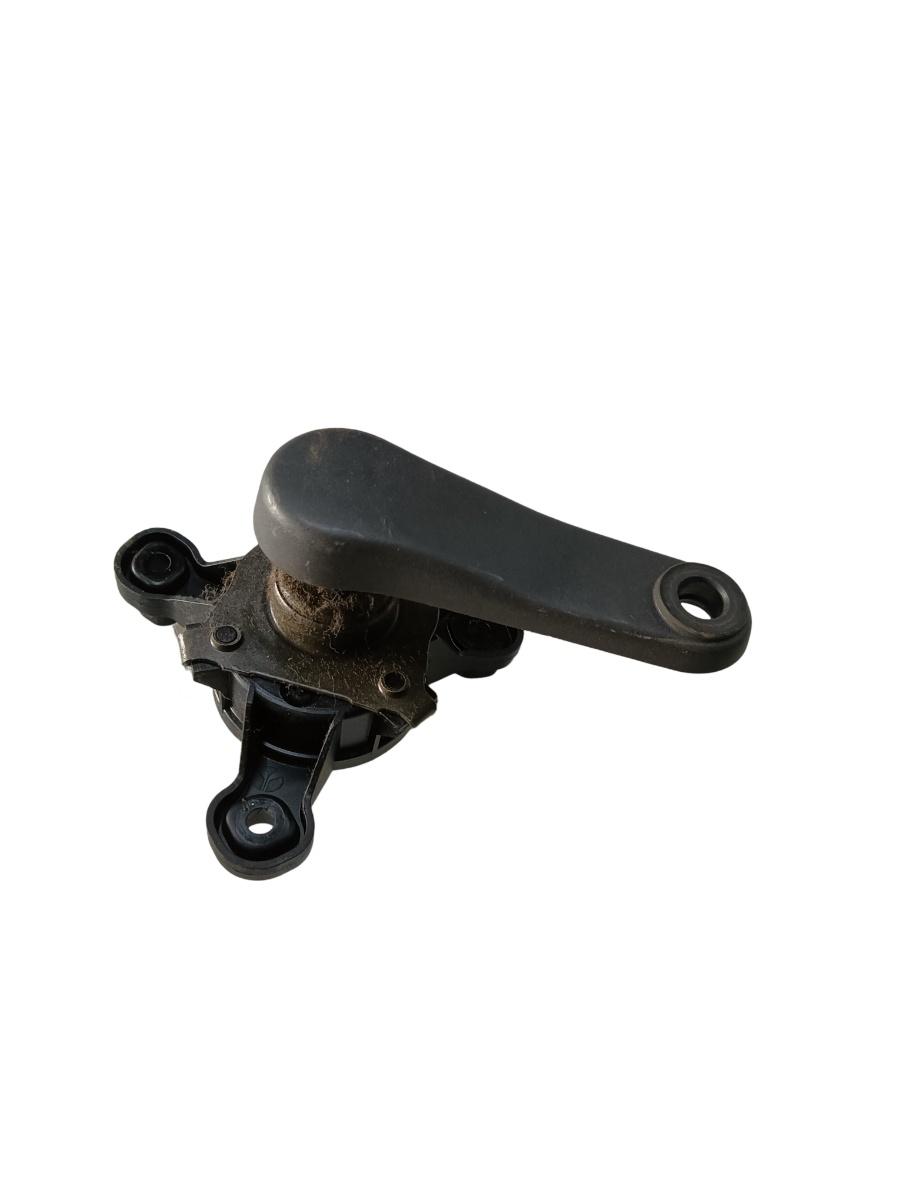 Maner deschidere geam dreapta spate VOLKSWAGEN TOURAN 1T1, 1T2 2003 - 2010