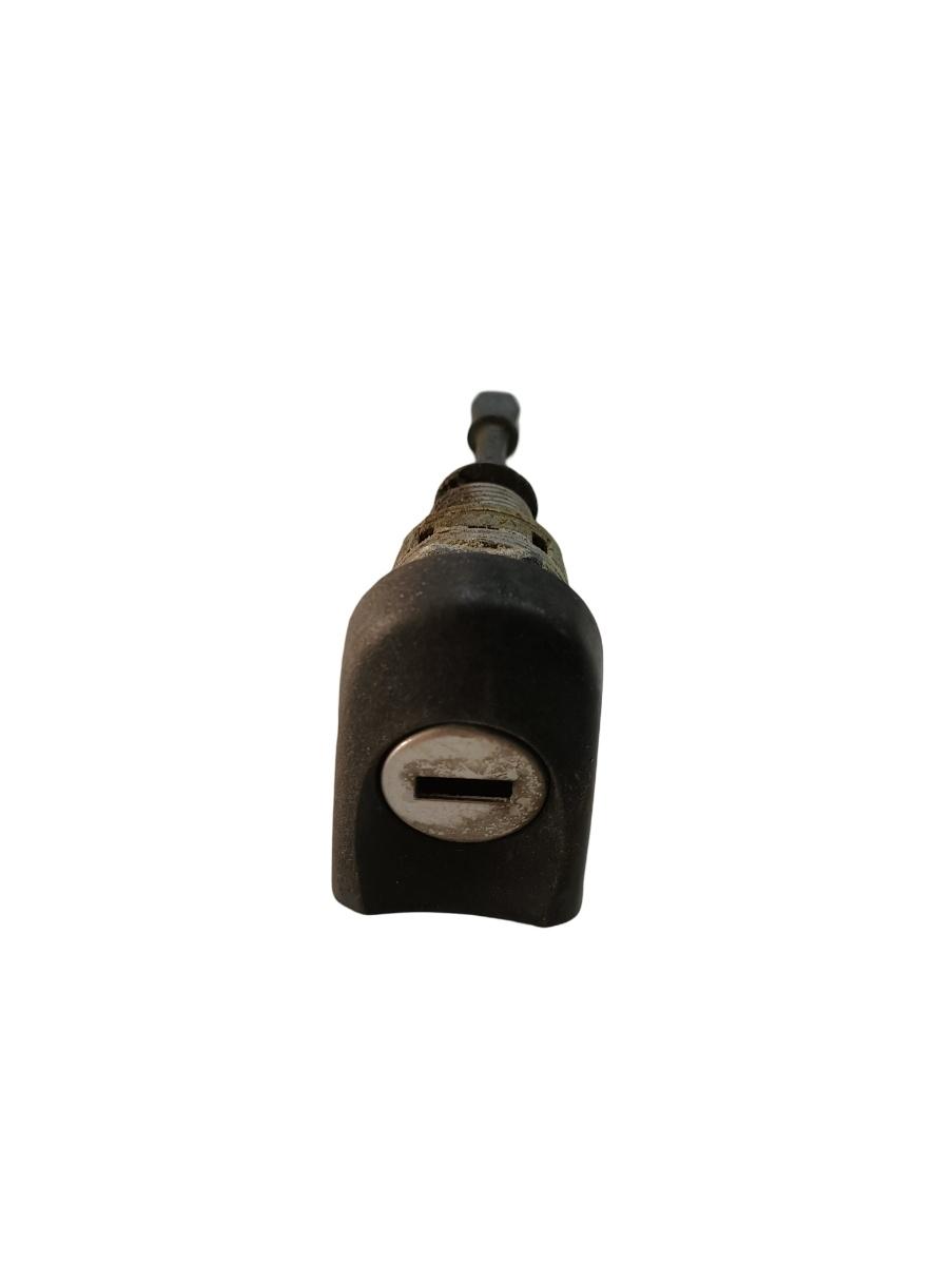 Butuc usa VOLKSWAGEN TOURAN 1T1, 1T2 2003 - 2010
