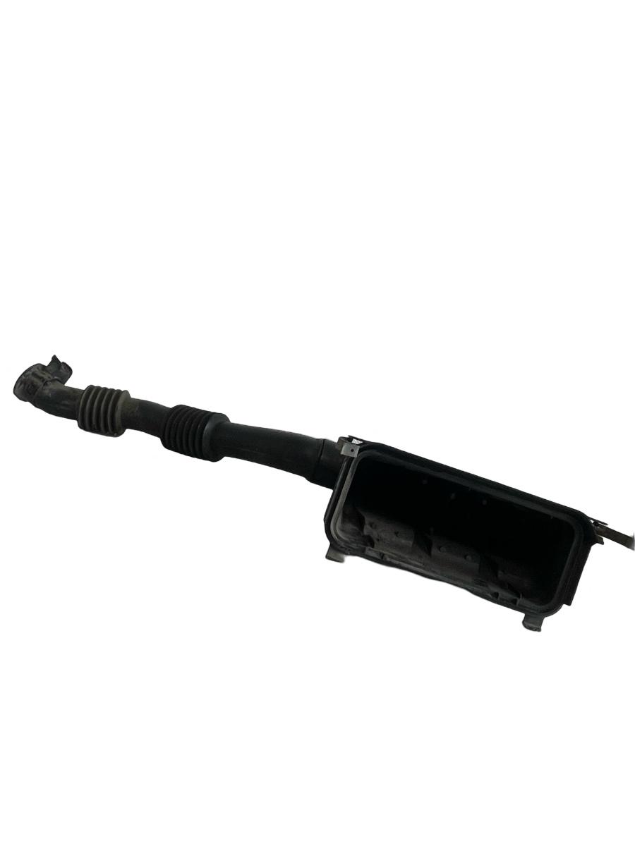 Tubulatura admisie aer TOYOTA YARIS _P1_ 1999 - 2005 1.0 1SZ-FE 17751-0J010 – foto 3