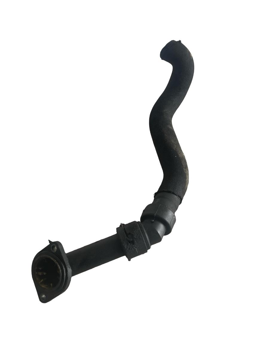 Furtun/Flansa lichid de racire AUDI A4 III 8EC, B7 2004 - 2008 2.0 TDI BPW 06B121121