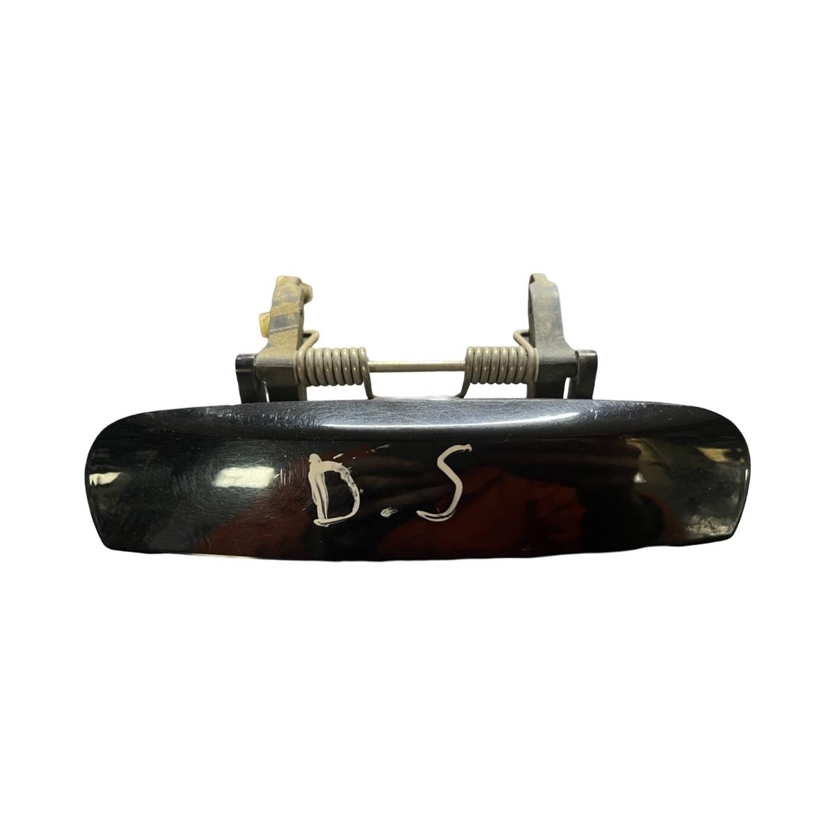 Maner exterior dreapta spate  dreapta fata AUDI A3 II 8P1 2003 - 2013 8E0839207