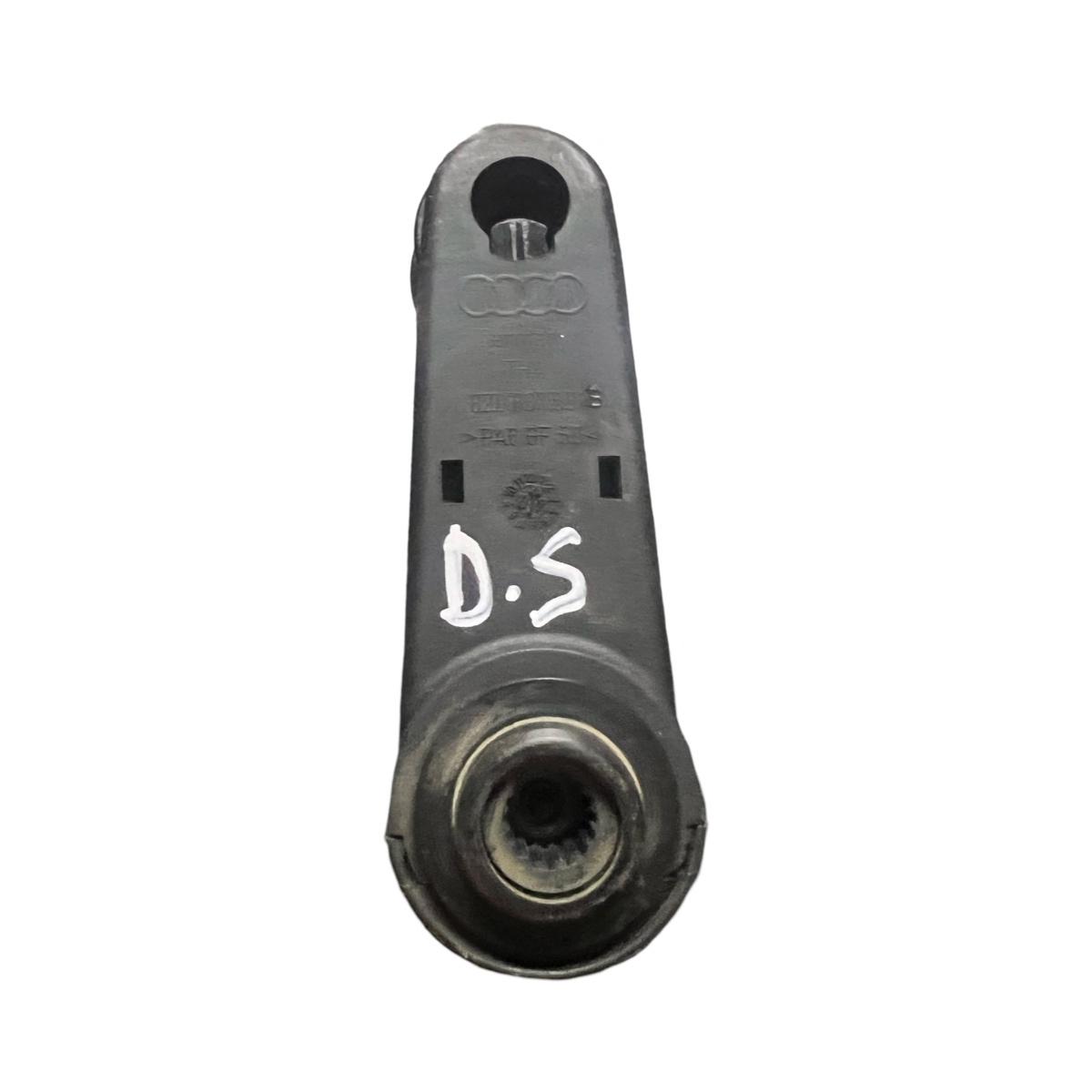 Maner geam usa  dreapta spate AUDI A4 III 8EC, B7 2004 - 2008 8Z0837581B