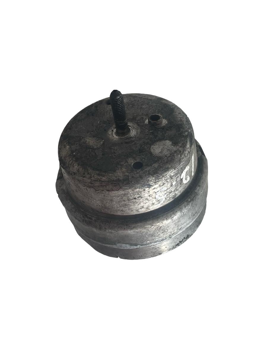 Suport tampon motor AUDI A4 III 8EC, B7 2004 - 2008 2.5TDI