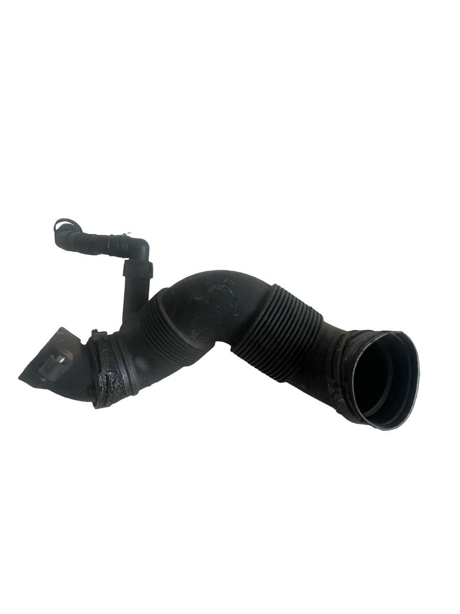 Furtun admisie aer VOLKSWAGEN PASSAT 3C2 2005 - 2010 1.9 TDI BLS 3C0129654M