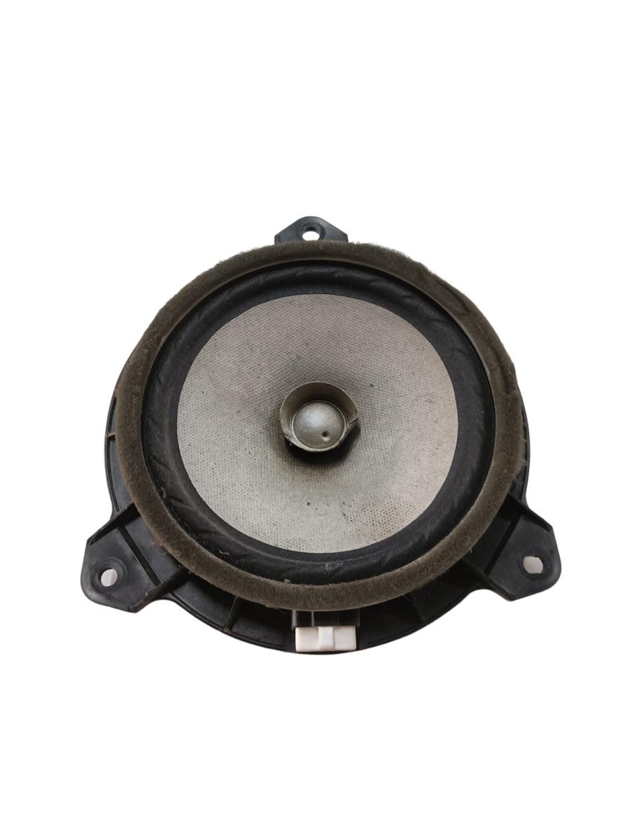Boxa auto  stanga spate TOYOTA IQ _J1_ 2008 - > 8616052220