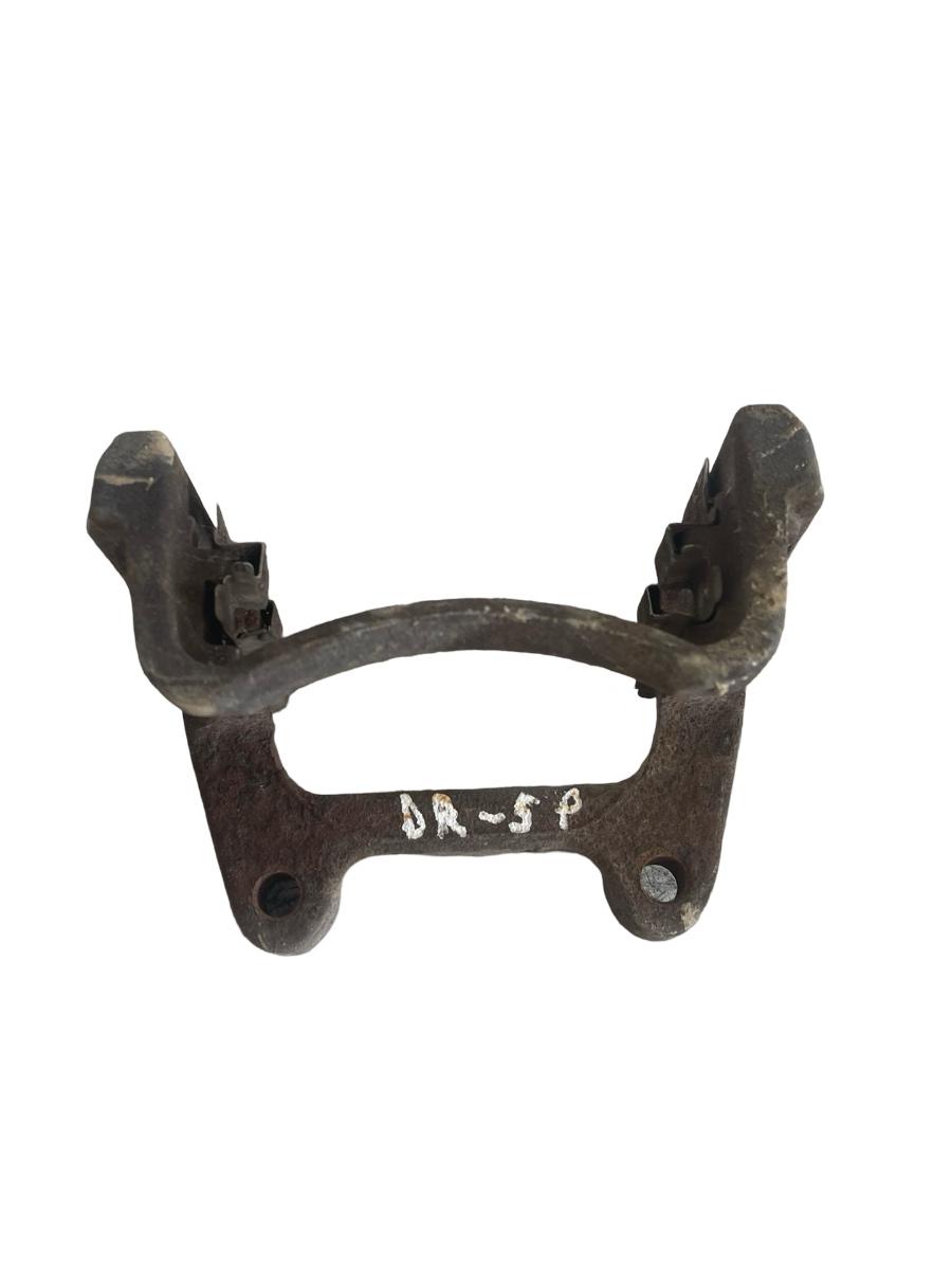 Suport etrier frana dreapta spate VOLKSWAGEN PASSAT 3C2 2005 - 2010 – foto 2