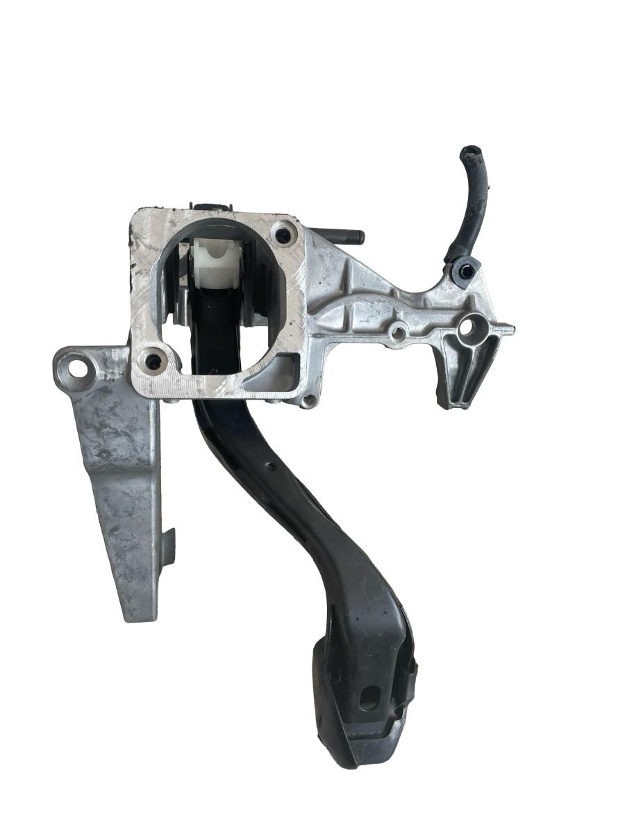 Pod pedalier + pedala AUDI A4 III 8EC, B7 2004 - 2008 8E1721117D – foto 2