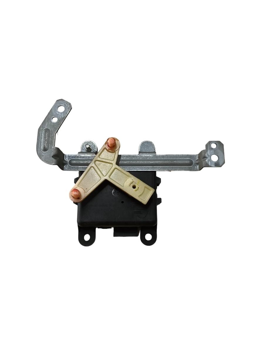 Motoras/actuator clapeta aer NISSAN ALMERA II N16 2000 - >