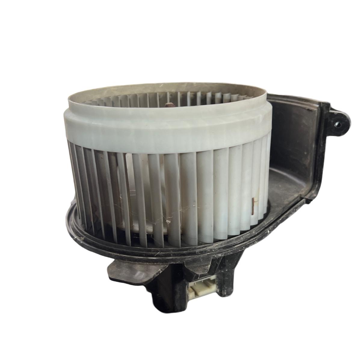Ventilator aeroterma RENAULT KANGOO BE BOP KW0/1_ 2009 - > 173830100