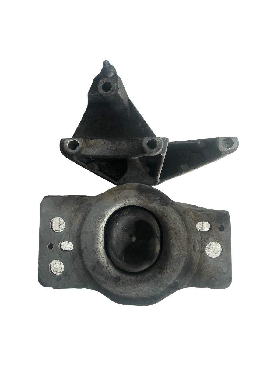 Suport tampon motor RENAULT KANGOO Express FW0/1_ 2008 - > 1.5DCI 8200437464