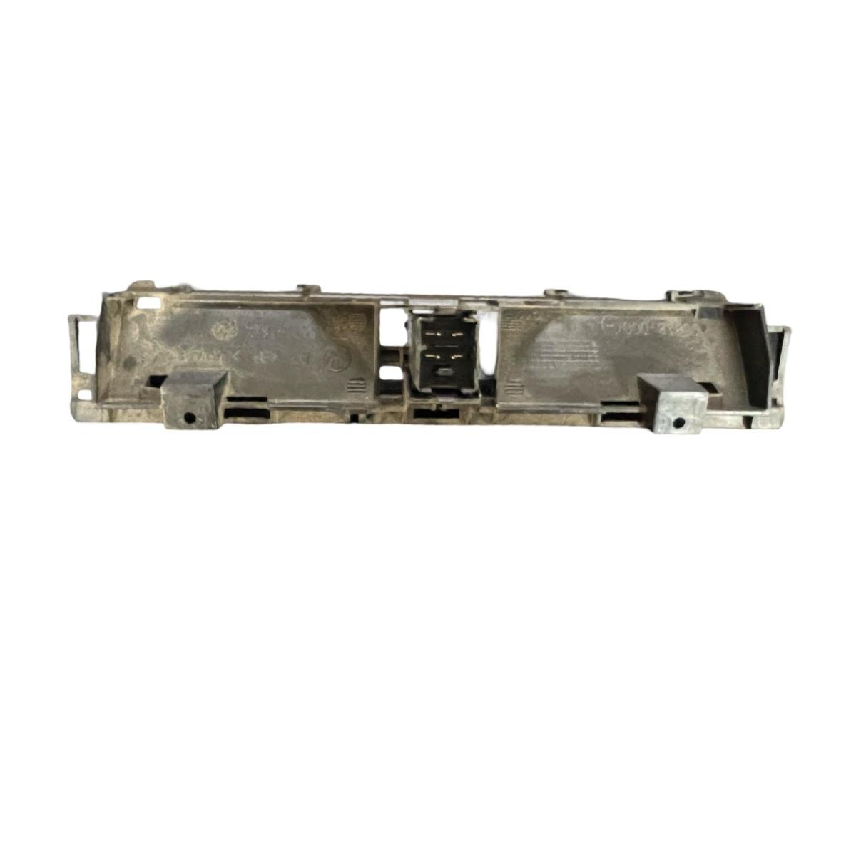 Comutator lumini de avarie VOLKSWAGEN PASSAT Variant 3C5 2005 - 2011 3C0857318C
