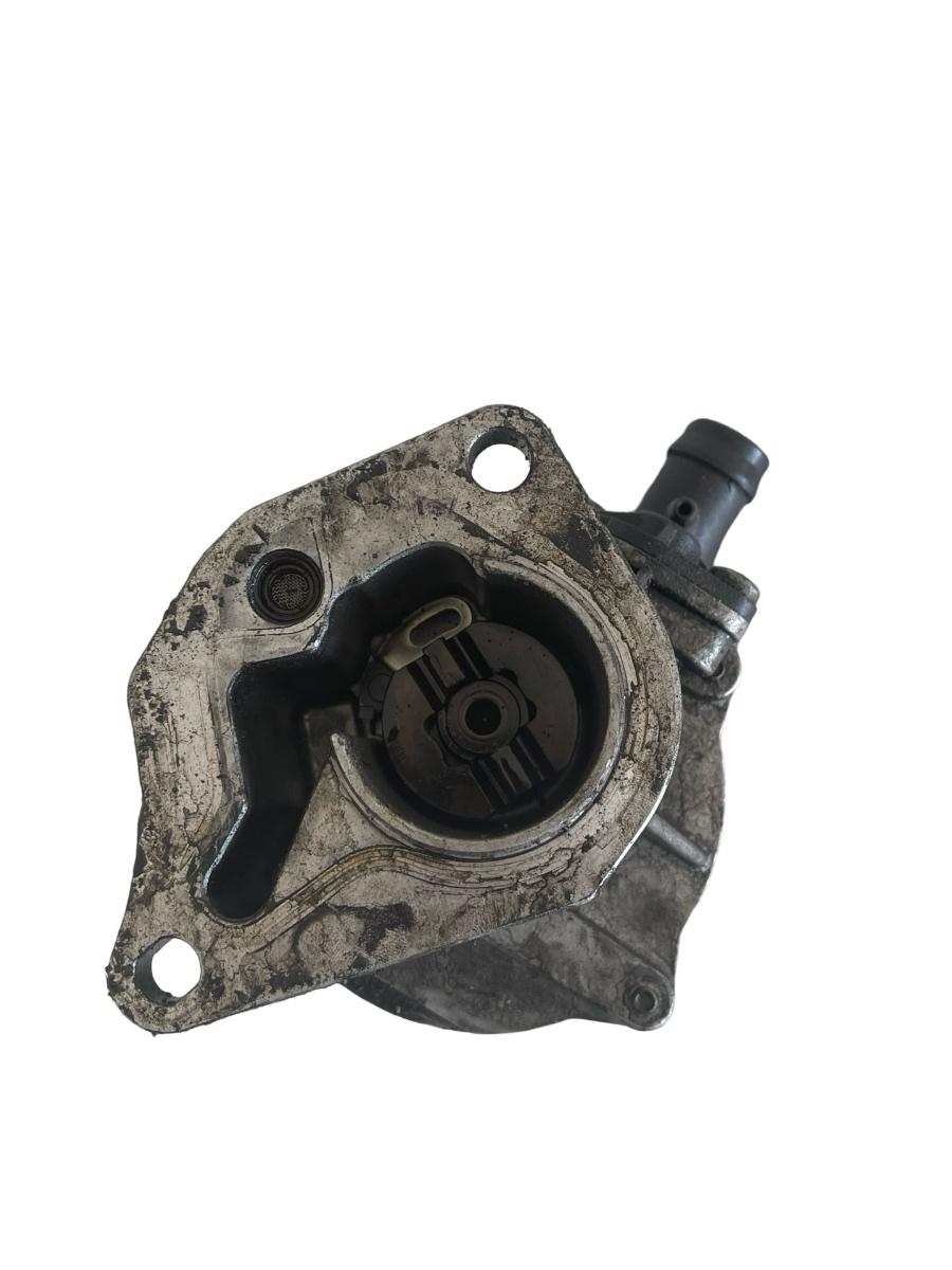 Pompa de vacuum RENAULT MEGANE II BM0/1_, CM0/1_ 2001 - 2012 1.9DCI 8200072985
