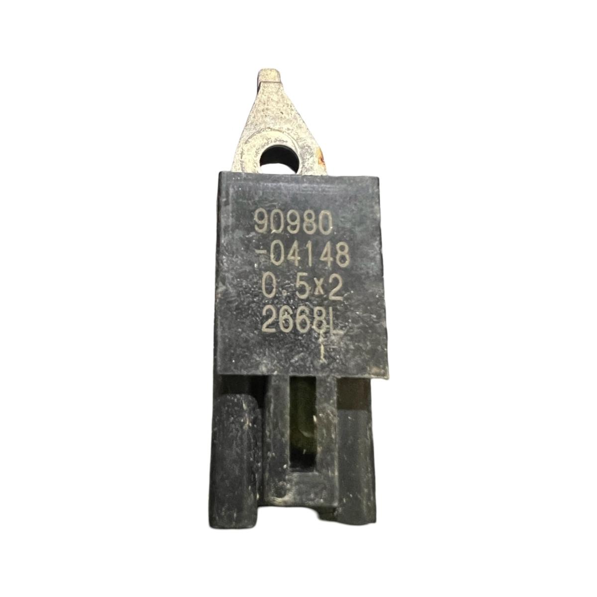 Releu TOYOTA YARIS _P9_ 2005 - > 9098004148