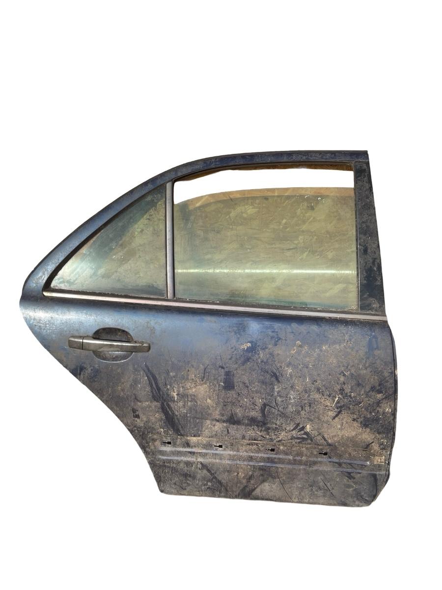 Portiera dreapta spate MERCEDES-BENZ E-CLASS II W210 1995 - 2003