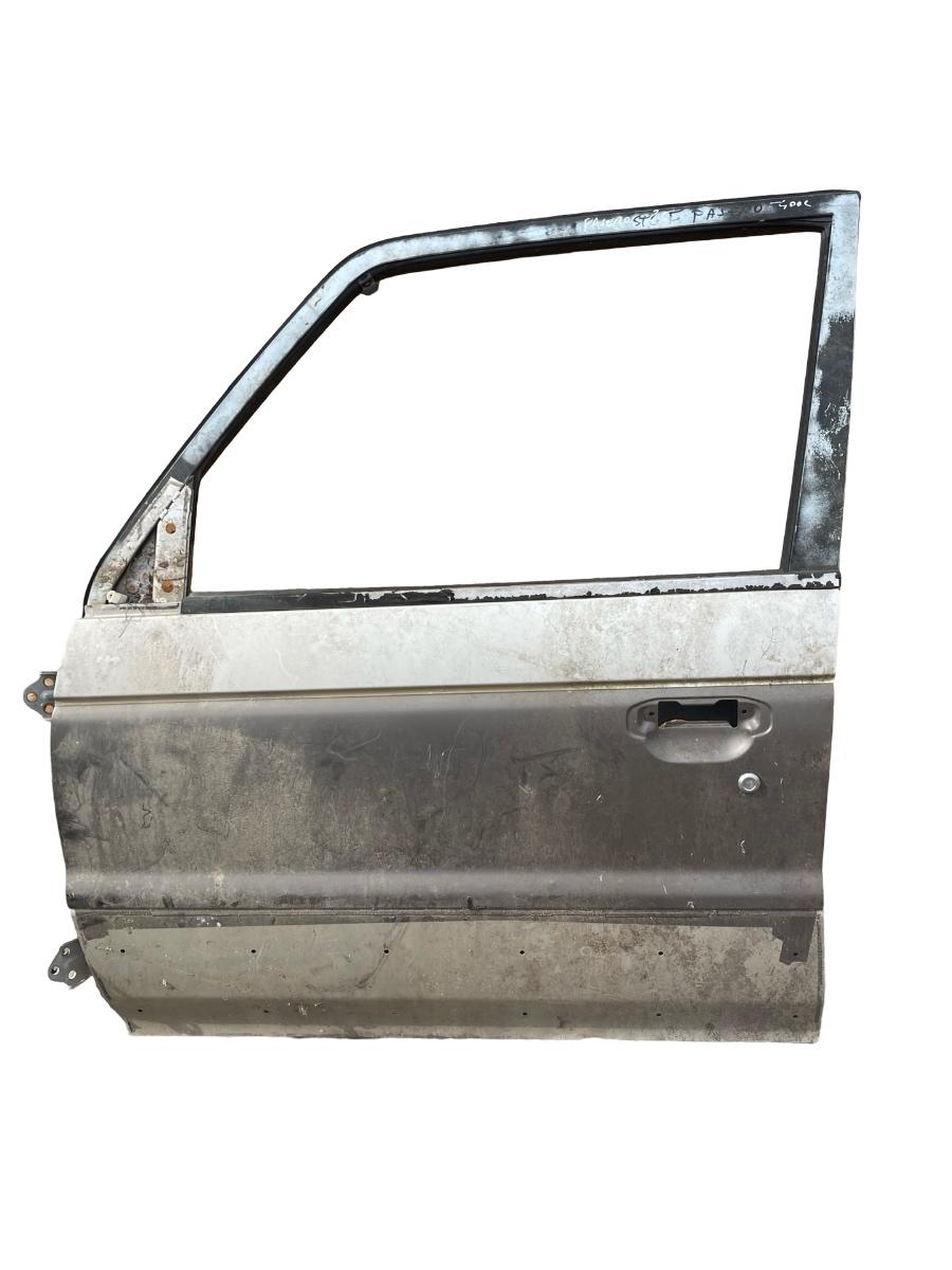 Portiera stanga fata MITSUBISHI PAJERO II V3_W, V2_W, V4_W 1990 - 2001