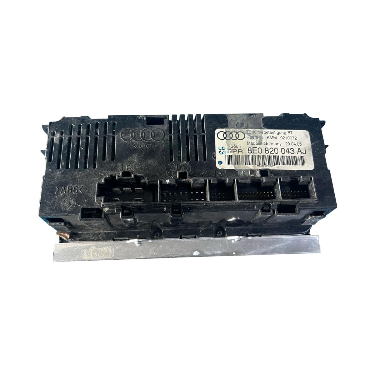 Sistem de climatizare AUDI A4 III 8EC, B7 2004 - 2008 8E0820043AJ – foto 2