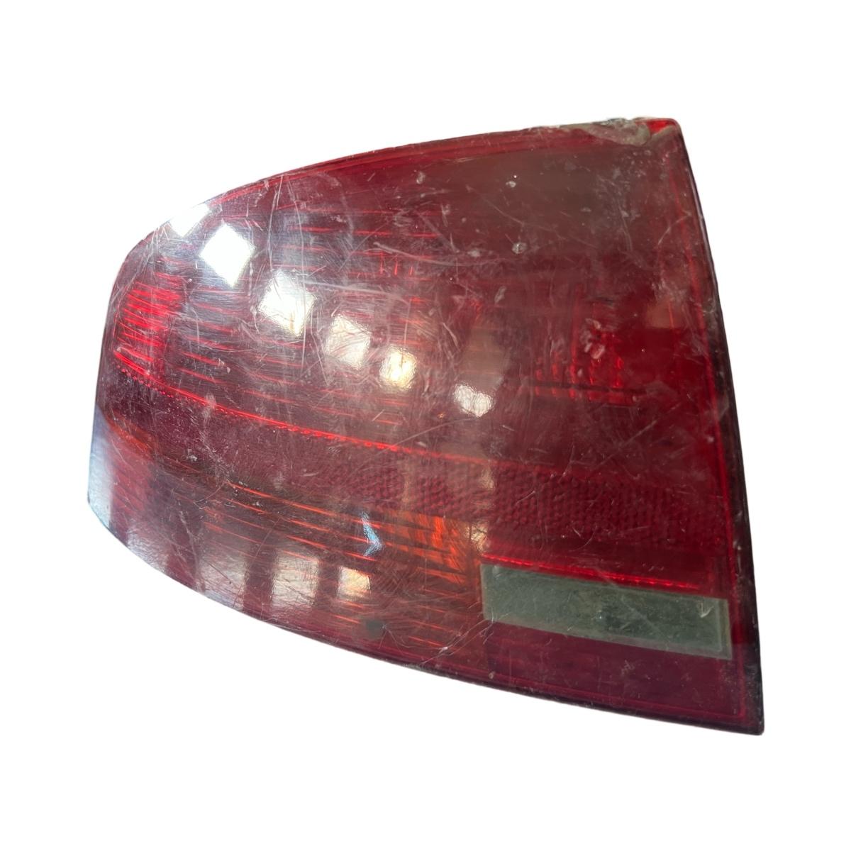 Lampa spate / Stop stanga AUDI A4 III 8EC, B7 2004 - 2008 8E5945095