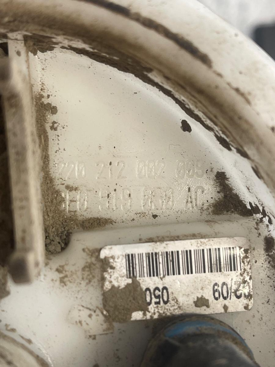 Pompa combustibil interna AUDI A4 III 8EC, B7 2004 - 2008 TDI BPW 8E0919050AC – foto 3