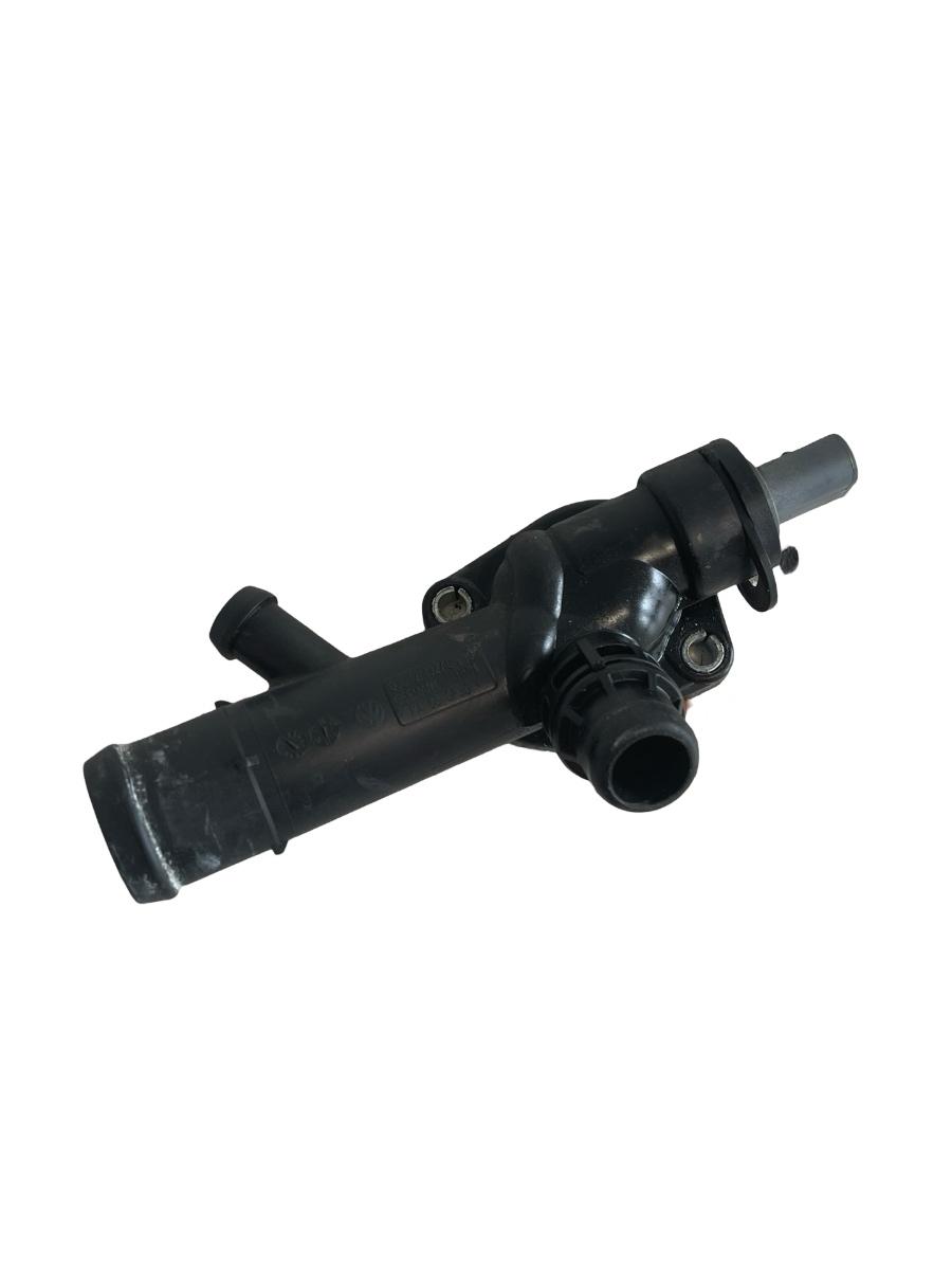 Flansa lichid de racire AUDI A6/S6 IV Saloon 4G2, C7, 4GC 2010 - 2018 2.0 TDI CGL 03L121132AC