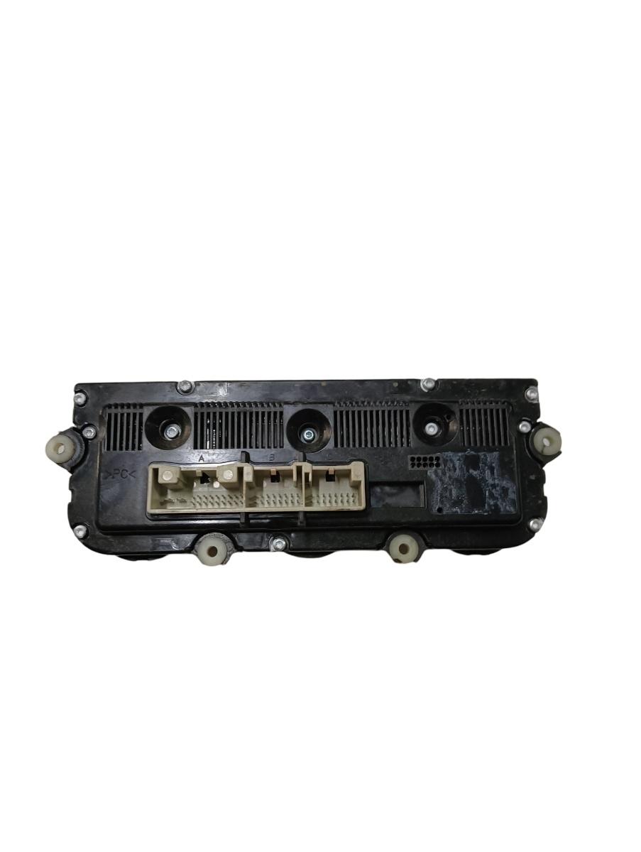 Climatronic  VOLKSWAGEN PASSAT 3C2 2005 - 2010 – foto 2