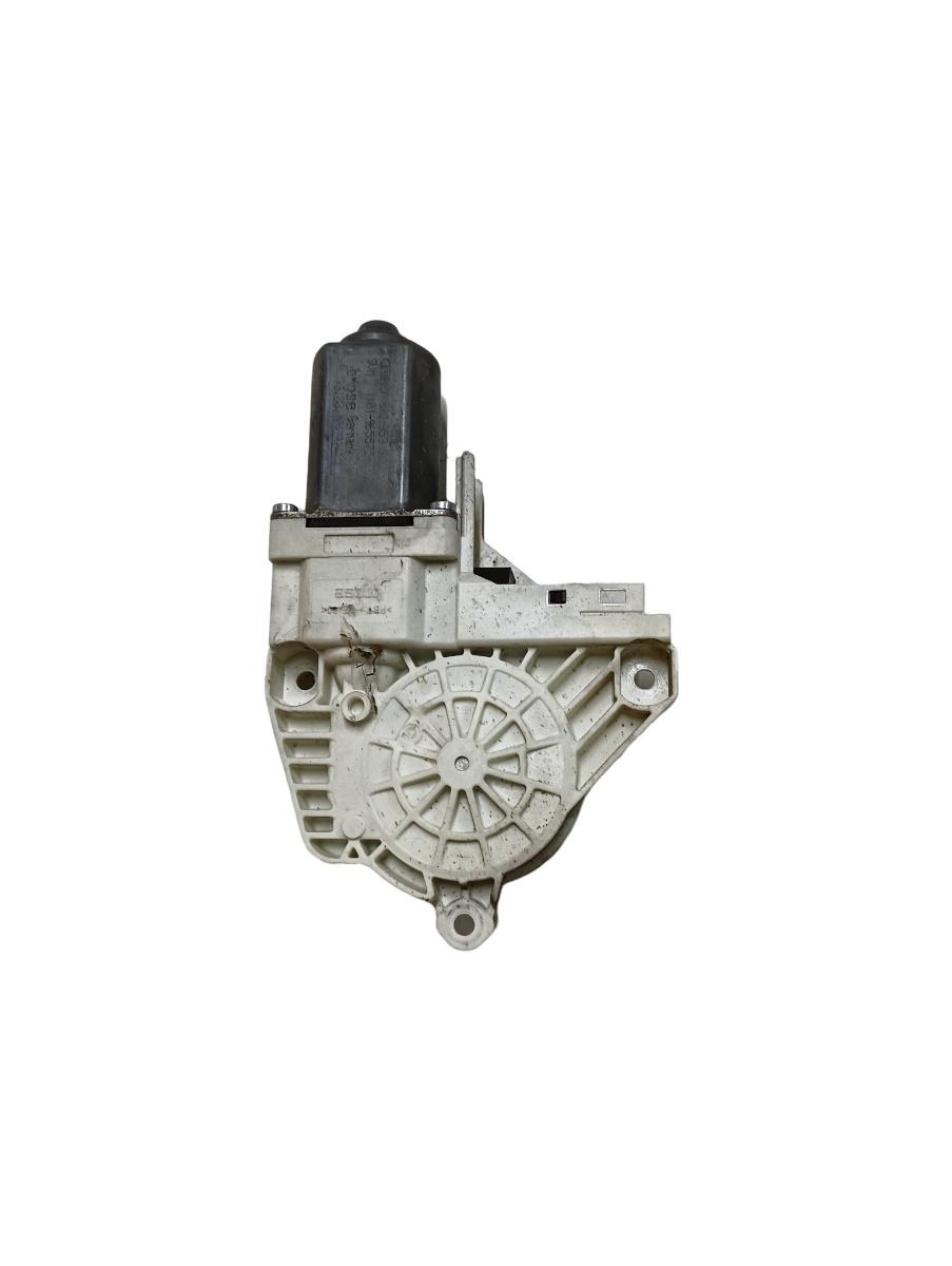 Motoras geam pivotant dreapta fata AUDI A6/S6 III Saloon 4F2, C6 2004 - 2011, AUDI A4 IV 8K2, B8 2007 - 2015 966934200 – foto 2
