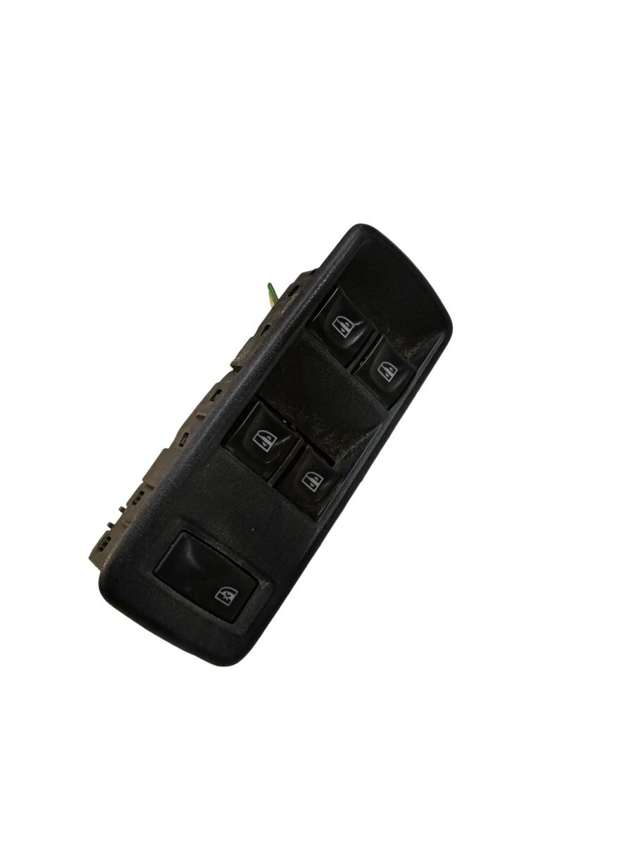 Butoane geamuri electrice stanga fata DACIA LODGY 2012 - >