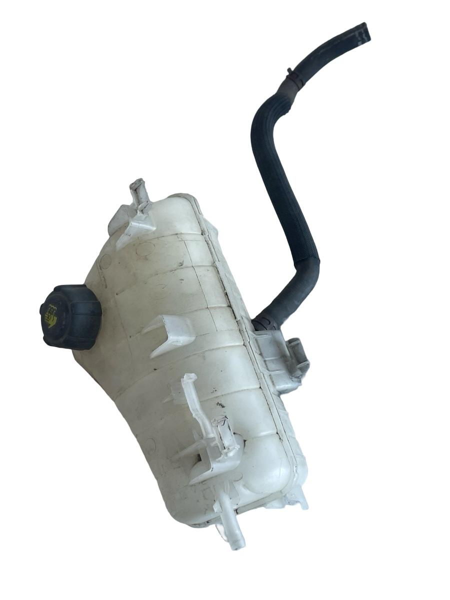 Vas rezervor de expansiune lichid de racire RENAULT KANGOO 2 KW0/1_ 2008 - > 1.5dci 8200455786