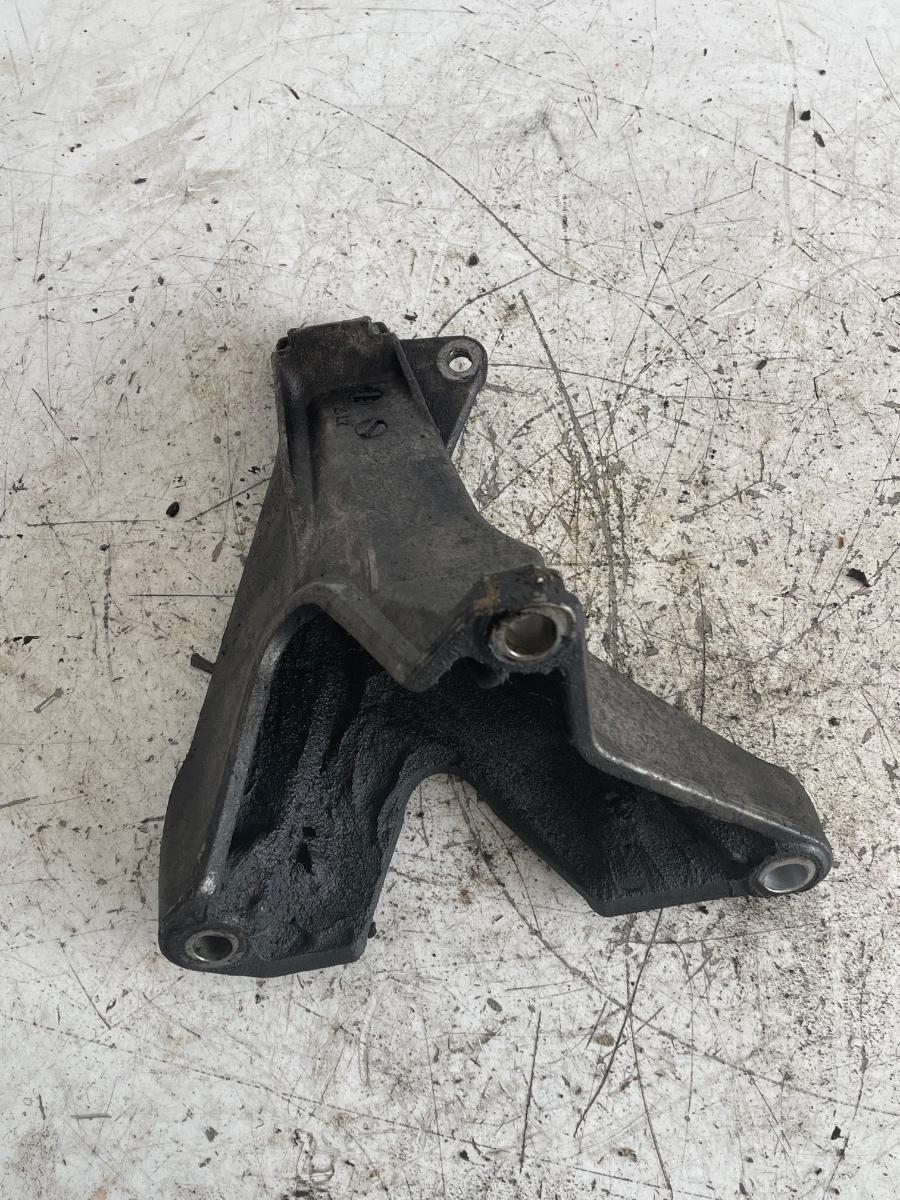 Suport motor dreapta AUDI A4 III 8EC, B7 2004 - 2008 1.9 TDI BKE, BRB 8E0199308D – foto 2