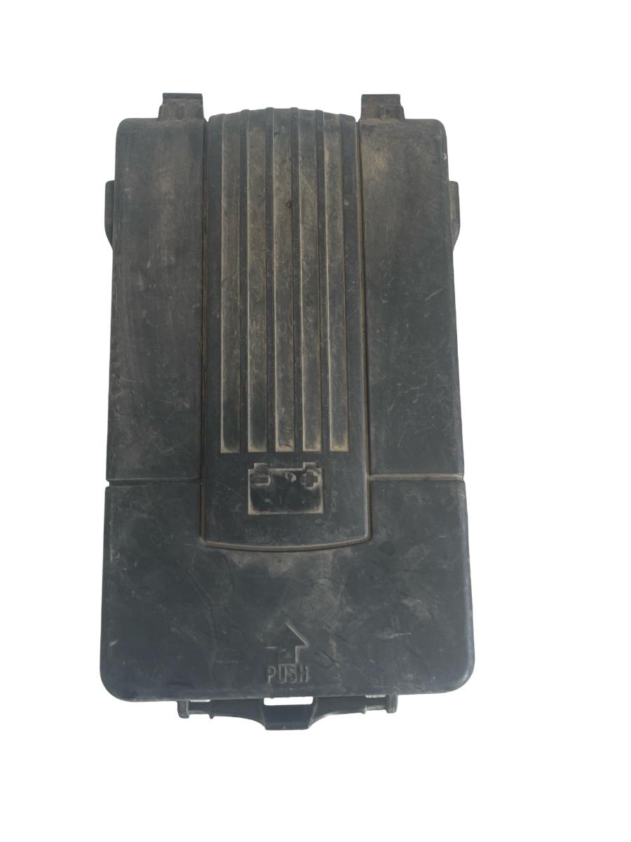 Capac baterie VOLKSWAGEN GOLF V 1K1 2003 - 2009, SKODA OCTAVIA 1Z3 2004 - 2013 1K0915443C