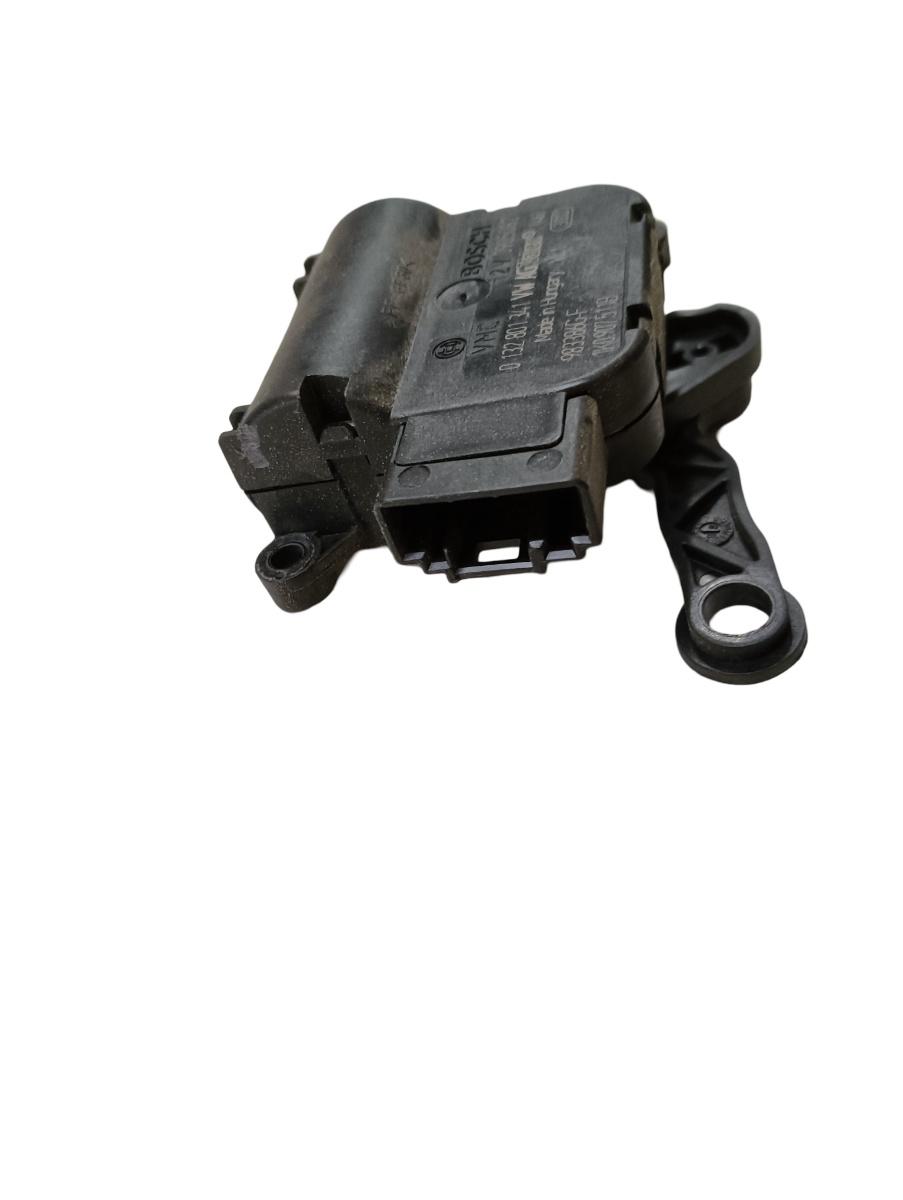 Motoras/actuator clapeta aer VOLKSWAGEN GOLF V 1K1 2003 - 2009 0132801341 – foto 2